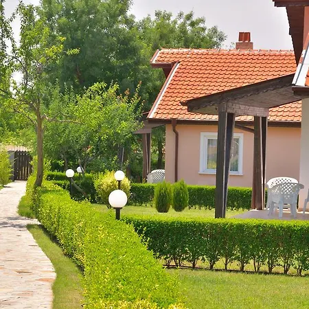 Holiday home Bulgariavilla - Sunny Hills Bryastovets